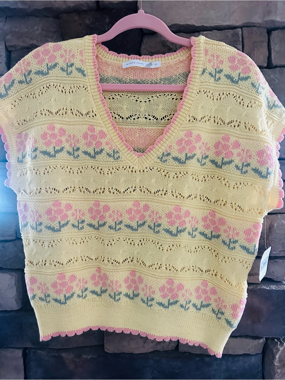NWT Altar’d State Yellow Knit V-Neck Sweater Vest with Pink & Green Floral! SZ L